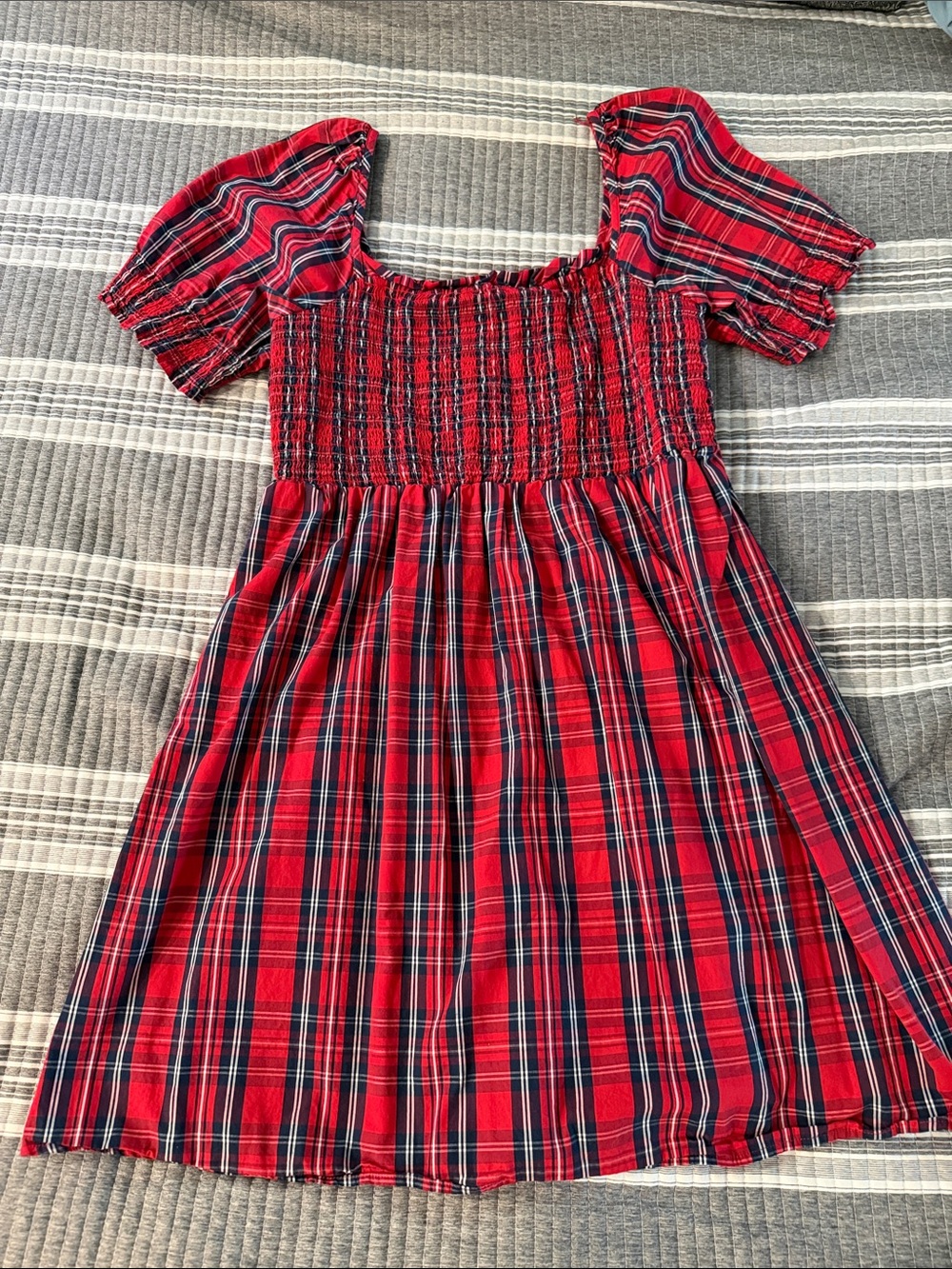 Draper James Red white & blue Plaid Smocked Puff-Sleeve Dress, Sz L